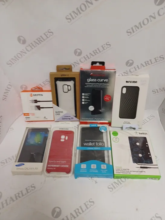 APPROXIMATELY 30 ASSORTED SMARTPHONE ACCESSORIES TO INCLUDE CASES, CHARGERS, SCREEN PROTECTORS ETC 