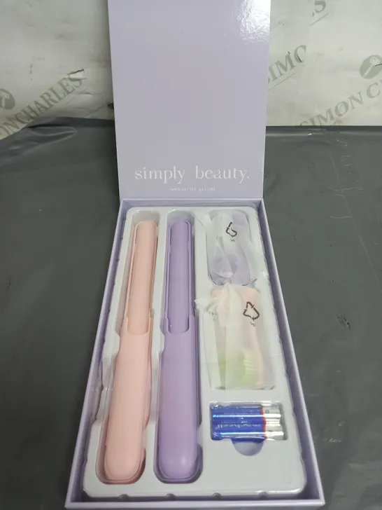 SIMPLY BEAUTY SIMPLY SMILE SONIC TOOTHBRUSH DUO WITH 4 BRUSH HEADS