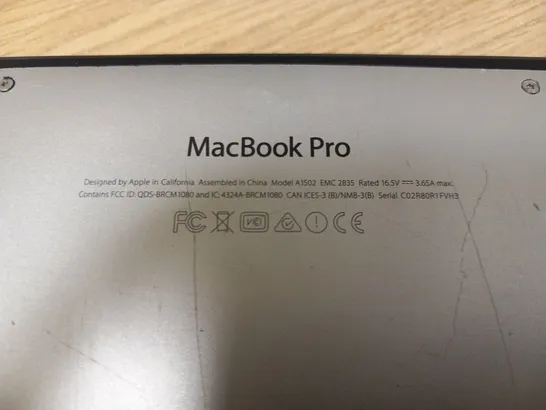 APPLE MACBOOK PRO (A1502 EARLY 2015)