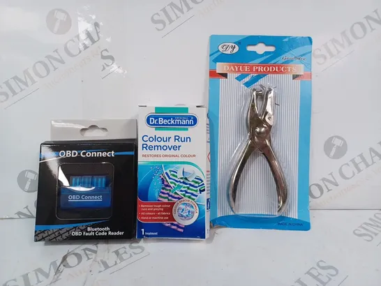 APPROXIMATELY 10 ASSORTED HOUSEHOLD ITEMS TO INCLUDE COLOUR RUN REMOVER, OBD CONNECT FAULT CODE READER, ETC