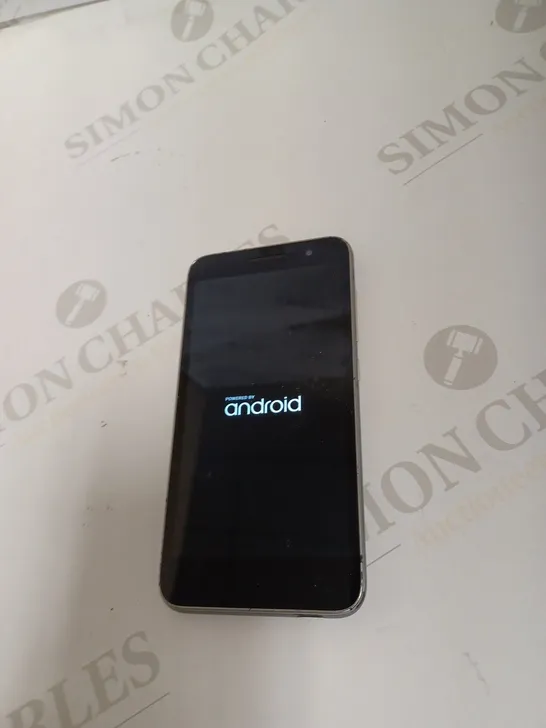 VODAFONE SMART PHONE 4G - NO MODEL 