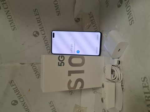 BOXED SAMSUNG S10 5G 256GB ANDROID SMART PHONE - CROWN SILVER