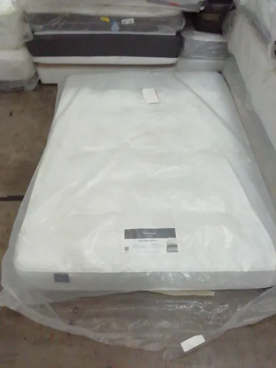 QUALITY BAGGED SILENTNIGHT MIRACOIL ORTHO DOUBLE 4'6" MATTRESS