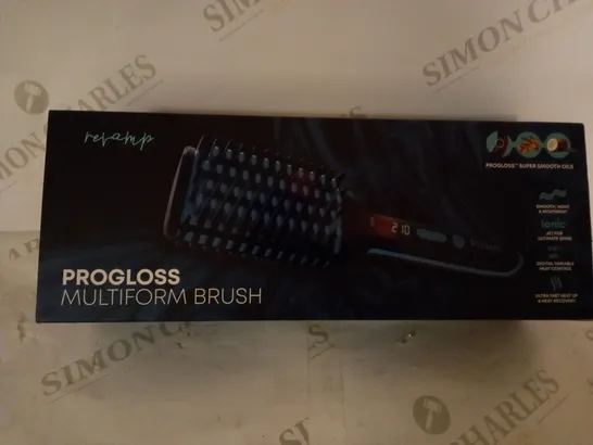 BOXED REVAMP PROGLOSS MULTIFORM BRUSH (BR-1600-GB)