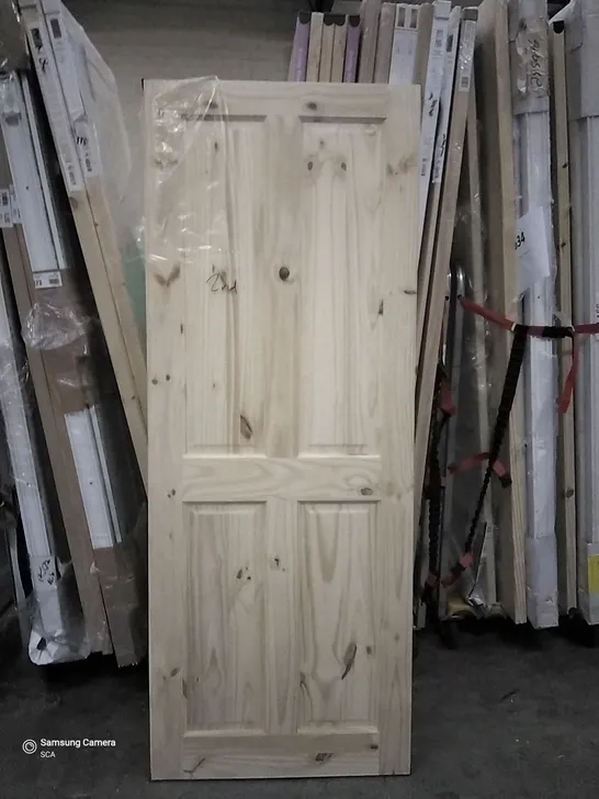 1980MM X 762MM 4 PANNEL KNOTTY PINE INTERNAL DOOR