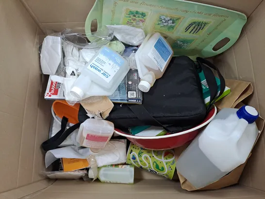 LARGE BOX OF ASSORTED HOUSEHOLD ITEMS TOO INCLUDE CLEANING PRODUCTS , SCALES AND BAGS 