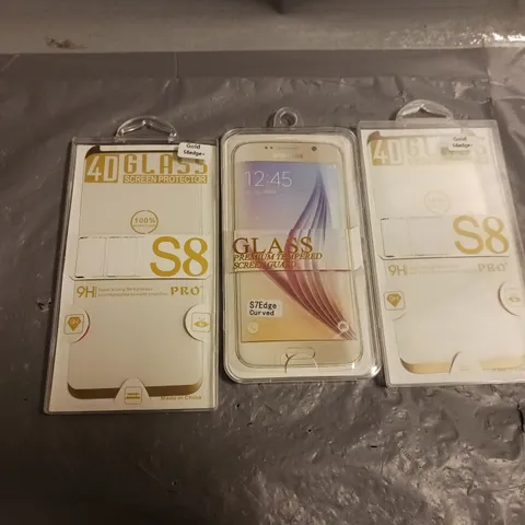 120 APPROXIMATELY 120 SCREEN PROTECTORS FOR MODELS S8edge+, S7EDGE IN VARIOUS COLOURS, ETC