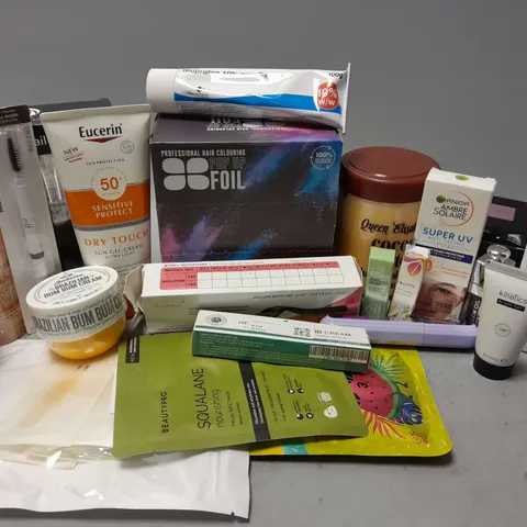 APPROXIMATELY 20 ASSORTED HEALTH & BEAUTY ITEMS TO INCLUDE TED BAKER BODY BUTTER (300ml), EUCERIN SUN GEL CREAM (200ml), MAFNAILS ACRYLIC NAIL SYSTEM, ETC
