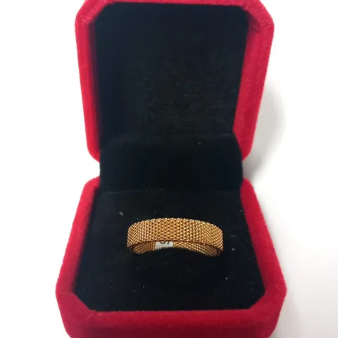 BERING GOLD PLATED BROAD MESH INNER RING SIZE 7