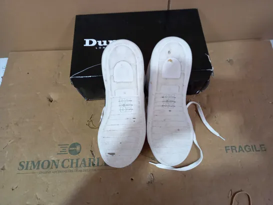 BOXED PAIR OF DUNE TRAINERS - SIZE39