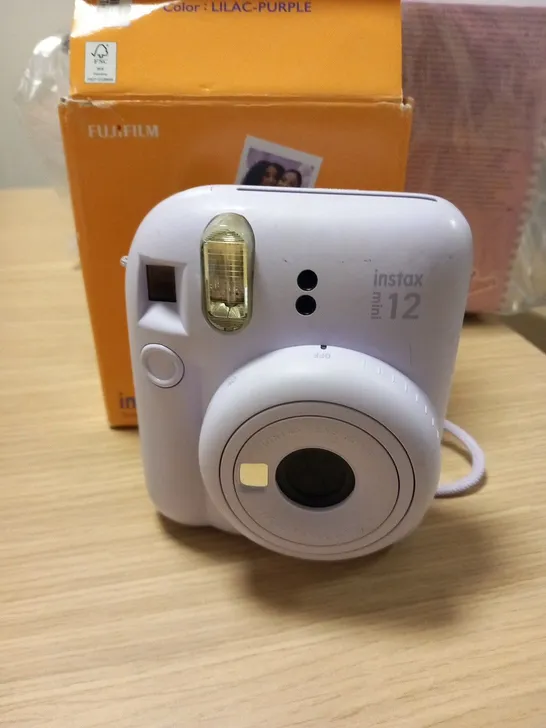 BOXED FUJIFILM INSTAX MINI 12 INSTANT CAMERA 