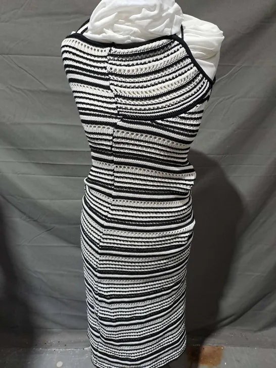 NEW LOOK BLACK & WHITE STRETCH DRESS - UK SMALL