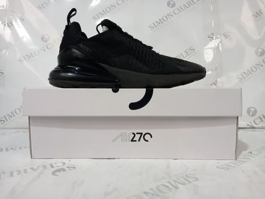 BOXED PAIR OF NIKE AIR MAX 270 SHOES IN BLACK UK SIZE 6