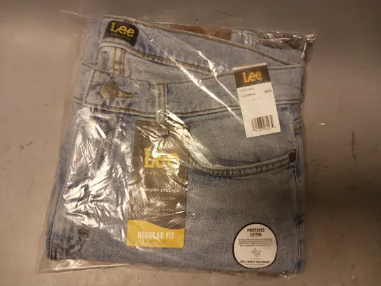 BRAND NEW LEE REGULAR FIT BOOT CUT JEANS IN BLUE SIZE 34/34