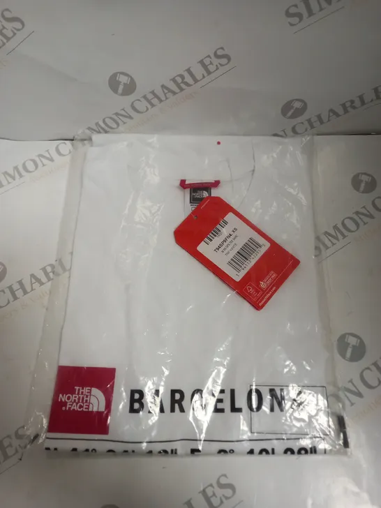 SEALED THE NORTH FACE BARCELONA GPS LIGHTWEIGHT T-SHIRT IN WHITE - XS