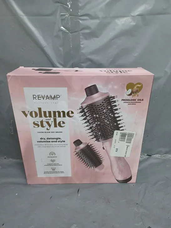 REVAMP VOLUME AND STYLE 1200W BLOW DRY BRUSH 