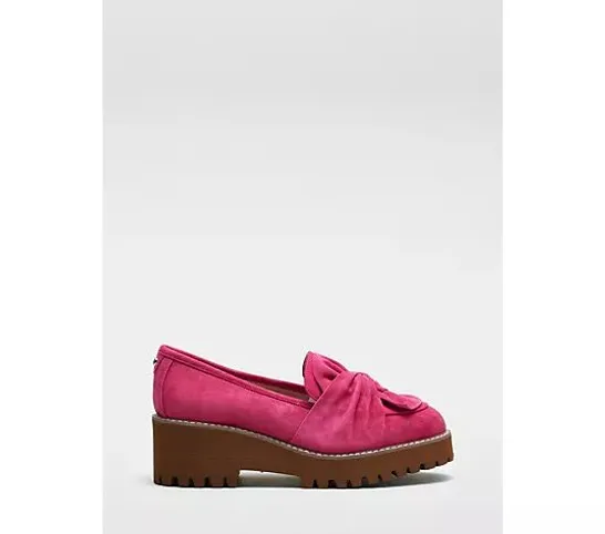 MODA IN PELLE EMILINA SUEDE LOAFER- RASPBERRY SIZE 6