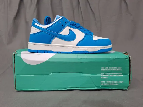 BOXED PAIR OF NIKE SHOES IN BLUE/WHITE UK SIZE 4.5