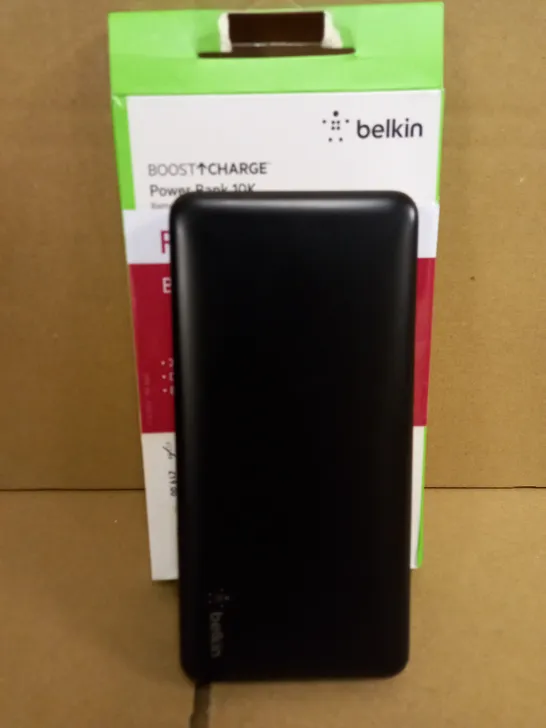 BELKIN BOOST CHARGE POWER BANK 10K  