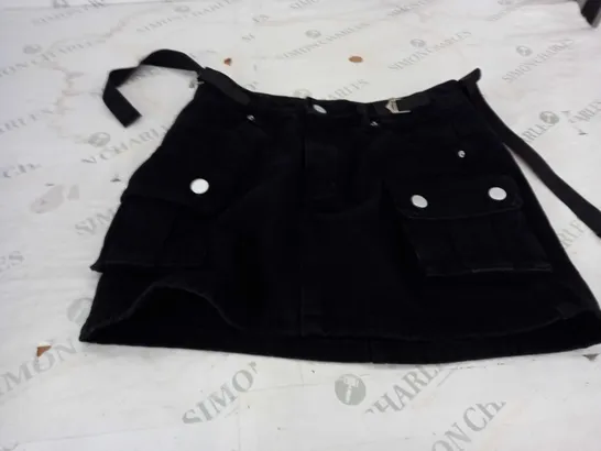 MEDIUM MOOHY BLACK DENIM SHORTS 