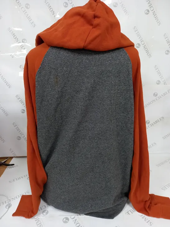 QUICKSILVER EMBROIDED LOGO HOODIE IN GREY/ORANGE - SIZE UNSPECIFIED