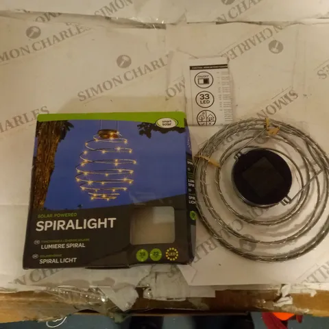 BOXED SET OF SOLAR POWERED SPIRAL LED LIGHTS WITH INSTRUCTIONS