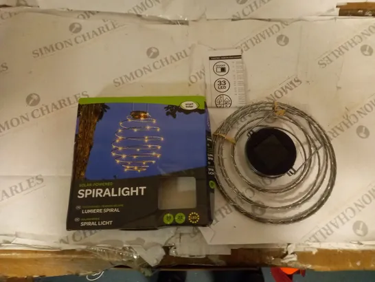 BOXED SET OF SOLAR POWERED SPIRAL LED LIGHTS WITH INSTRUCTIONS