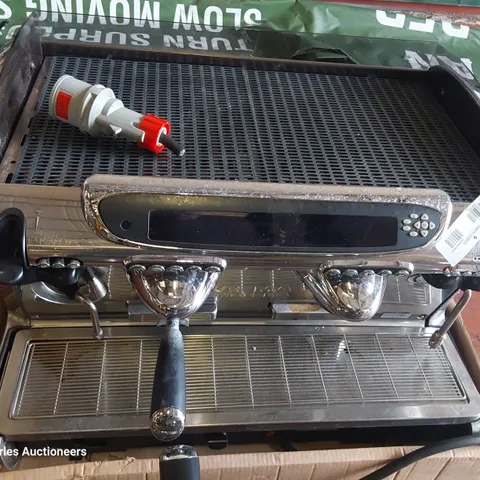 TRADITIONAL FAEMA EMBLEMA COFFEE MACHINE