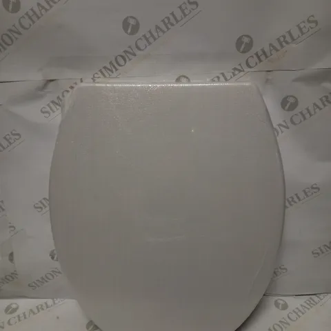 MARCO PAUL SOFT CLOSE TOILET SEAT 