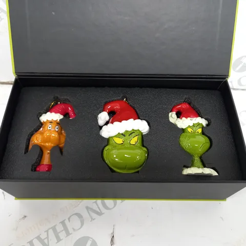 THE GRINCH ORNAMENT GIFT SET 