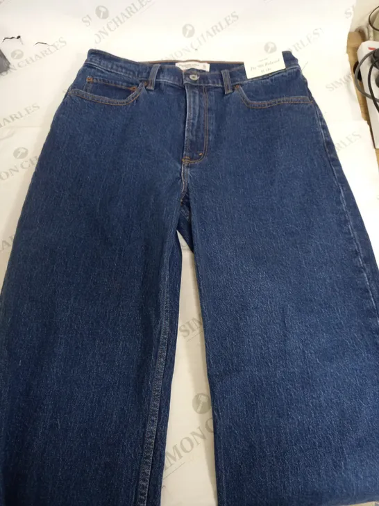 ABERCROMBIE & FITCH THE 90S RELAXED HIGH RISE JEANS - 31/12R