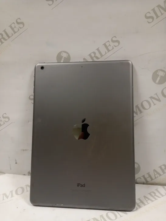 APPLE A1474 IPAD AIR 