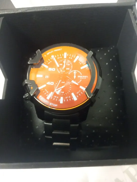 BOXED DIESEL GRIFFED MENS WRIST WATCH