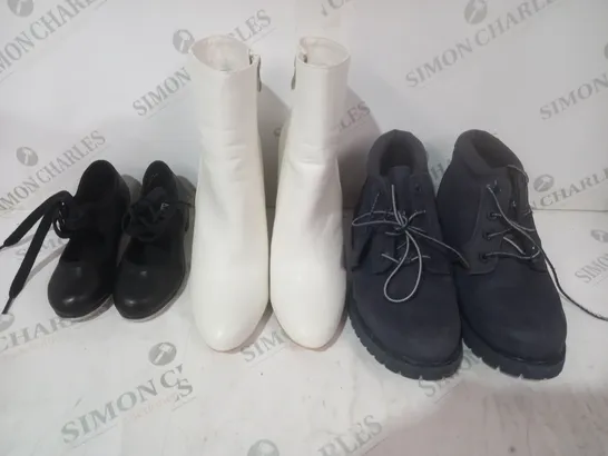 BOX OF APPROXIMATELY 10 ASSORTED PAIRS OF SHOES AND FOOTWEAR ITEMS IN VARIOUS STYLES AND SIZES TO INCLUDE TIMBERLAND, PRETTY LITTLE THING, ALEGRA, ETC