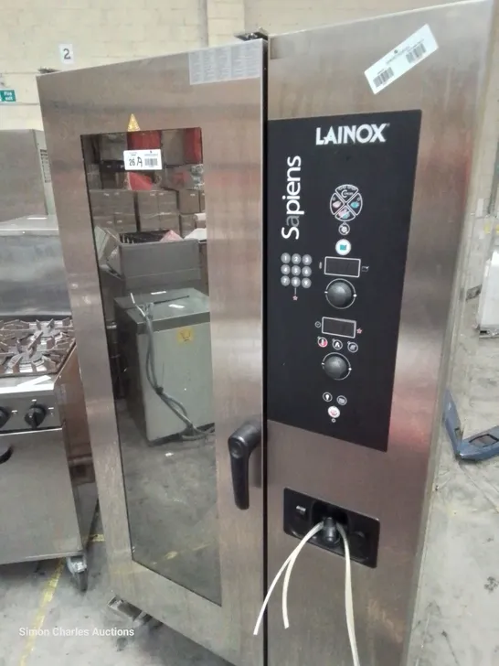 LAINOX SAPIENS 20 GRID COMBI OVEN