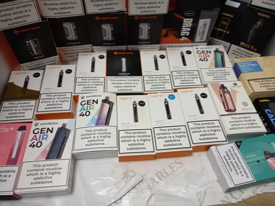 LOT OF APPROX 30 TO INCLUDE GEEKVAPE L200 , ASPIRE POCKEX KIT , INNOKIN ENDURA T22 PRO , ETC