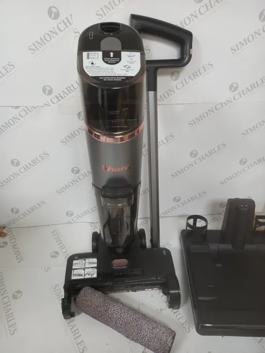 SHARK CORDLESS HYDROVAC 3-IN-1 HARD FLOOR CLEANING SYSTEM WD210UK