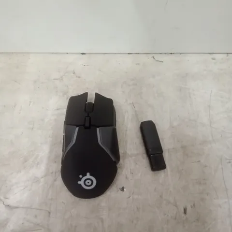 BOXED STEEL SERIES RIVAL 650 WIRELESS 