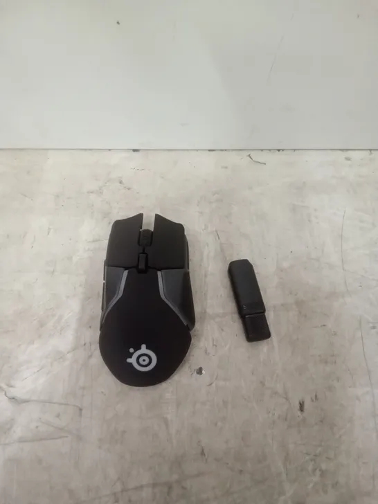 BOXED STEEL SERIES RIVAL 650 WIRELESS 