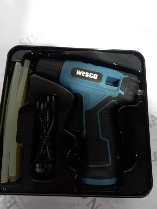 BOXED WESCO GLUE GUN