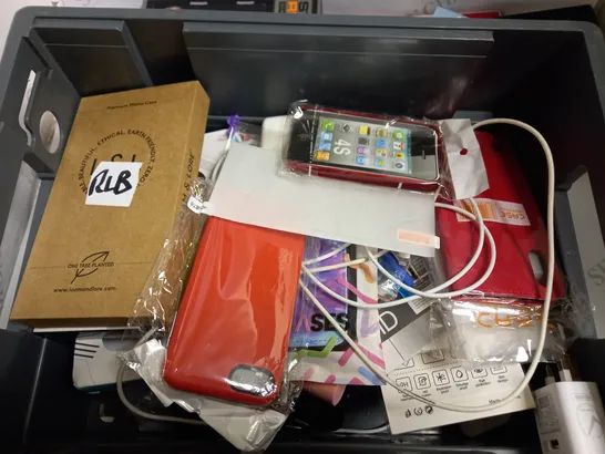 BOX OF APPROX 10 ITEMS INCLUDING ASSORTED PHONE CASES, SCREEN PROTECTORS AND CABLES