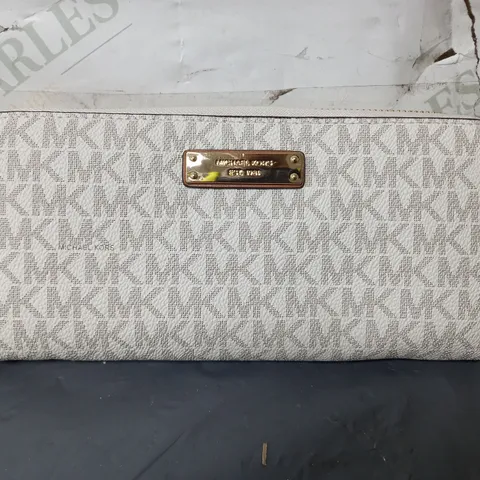 MICHAEL KORS WHITE PURSE