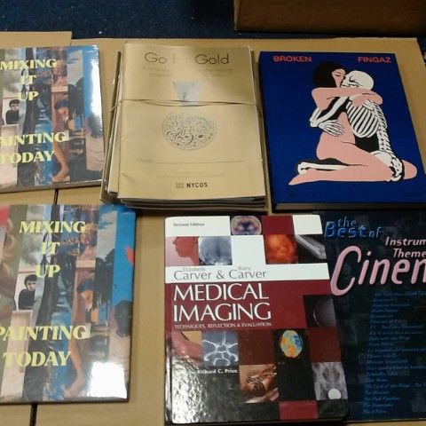 LOT OF ASSORTED BOOKS TO INCLUDE GRAN TEATRO, MEDICAL IMAGING AND BROKEN FINGAZ