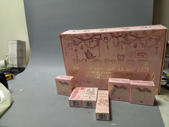 BOXED PLOUISE SET TO INCLUDE BODY MIST