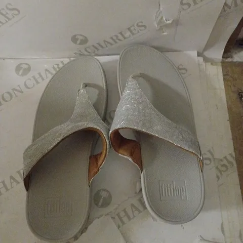 FITFLOP GLITZ SILVER SANDALS