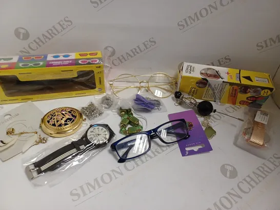 BOX OF APPROX 20 COSTUME JEWELLERY ITEMS INCLUDING GLASSES, RINGS AND NECKLACES