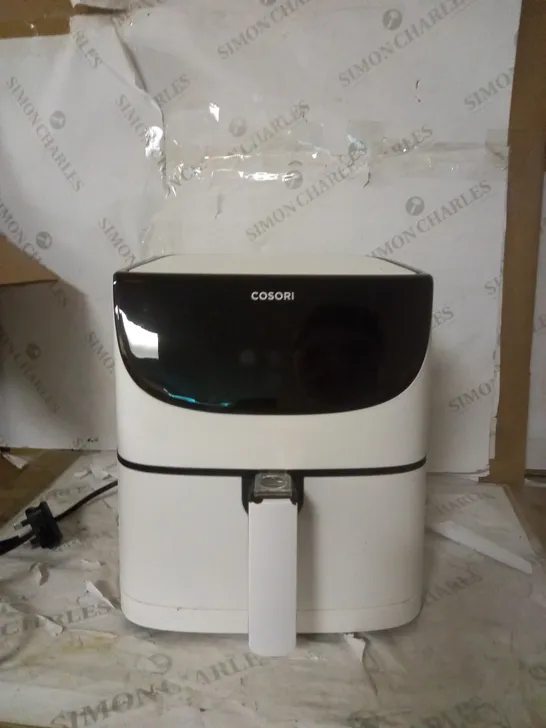 COSORI AIR FRYER 1700W MAX XXL 5.5L DIGITAL TOUCHSCREEN, WHITE