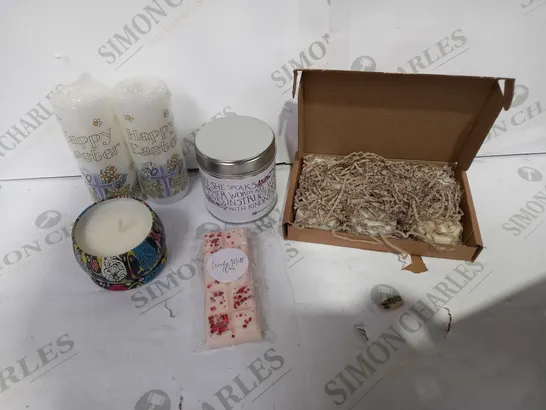 BOX OF APPROX 30 ASSORTED ITEMS TO INCLUDE - CANDLES, WAX MELTS ETC