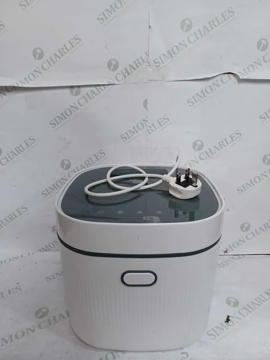 VITAL BABY ADVANCED PRO UV STERILISER & DRYER