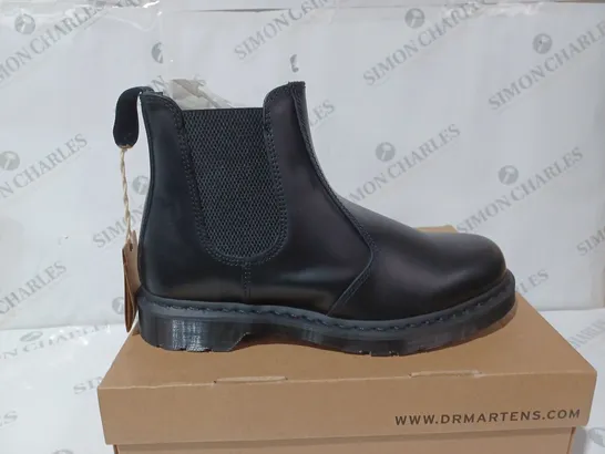 DR MARTENS 2976 MONO BLACK BOOTS - UK 10